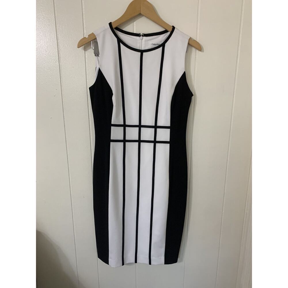 Calvin Klein color block scuba knit sheath dress Size 6P Black White Work Career